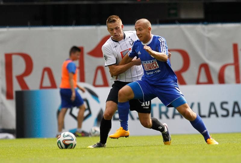 Football. III Liga Opolsko Slaska. Piast II Gliwice - Szombierki Bytom. 22.08.2015