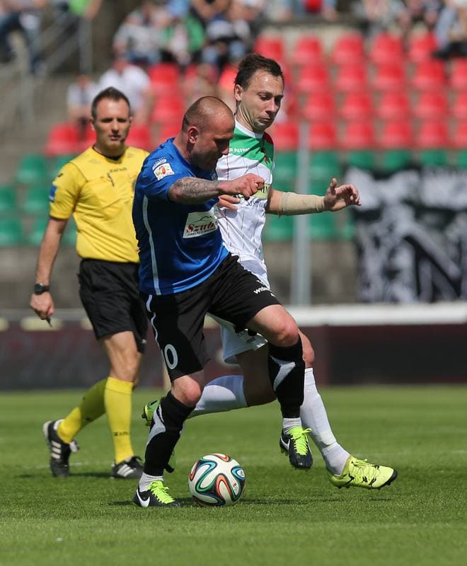 Football. I Liga. Zaglebie Sosnowiec - Sandecja Nowy Sacz. 17.04.2016