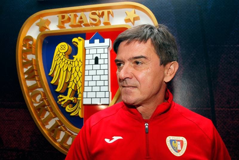 Football. Piast Gliwice. Press Conference. 20.09.2017