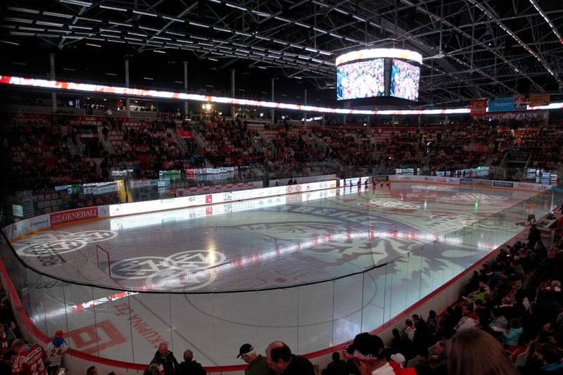 Ice Hockey. Tipsport Extraliga. Ocelari Trinec - Bili Tygri Liberec. 05.02.2017