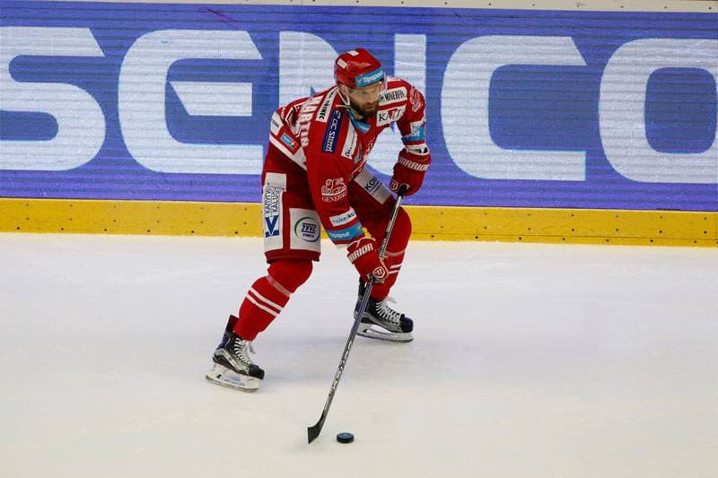 Ice Hockey. Tipsport Extraliga. Ocelari Trinec - Aukro Berani Zlin. 30.12.2017