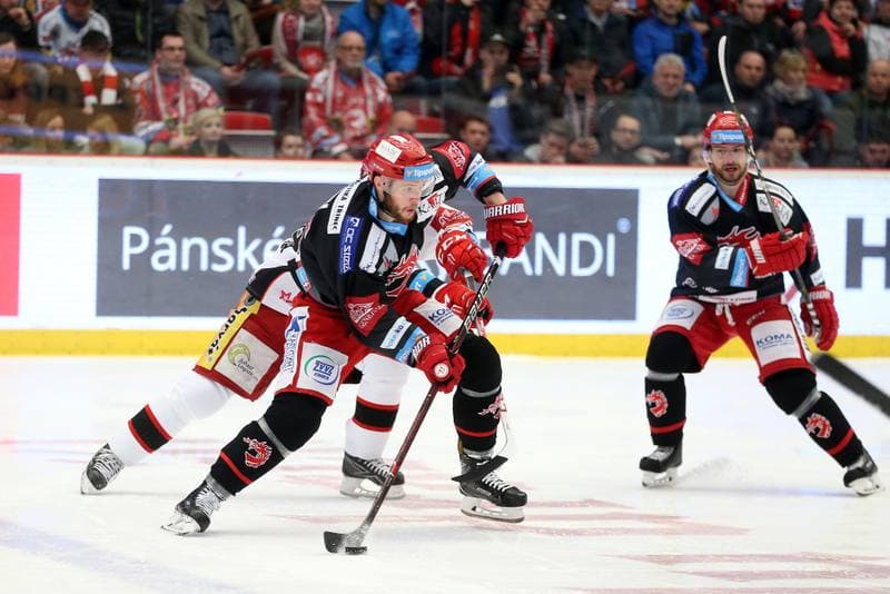 Ice Hockey. TipSport Extraliga. Ocelari Trinec - Mountfield Hradec Kralove. 02.04.2018