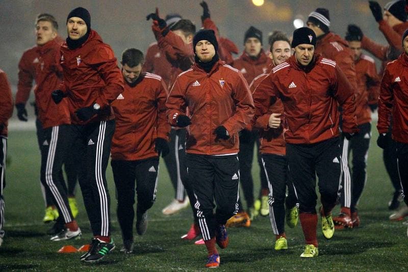 Football. Gornik Zabrze. Training. 07.01.2016