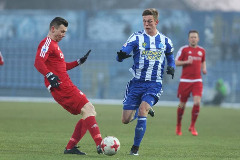 Football. Nice I Liga. Ruch Chorzow - Drutex-Bytovia Bytow. 04.03.2018