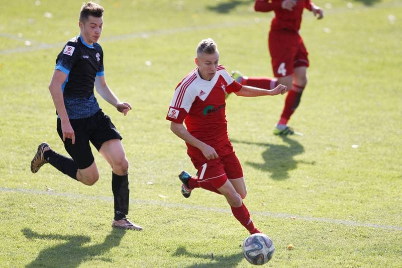 Football. Centralna Liga Juniorow. Gornik Zabrze - Salos Szczecin. 29.10.2016