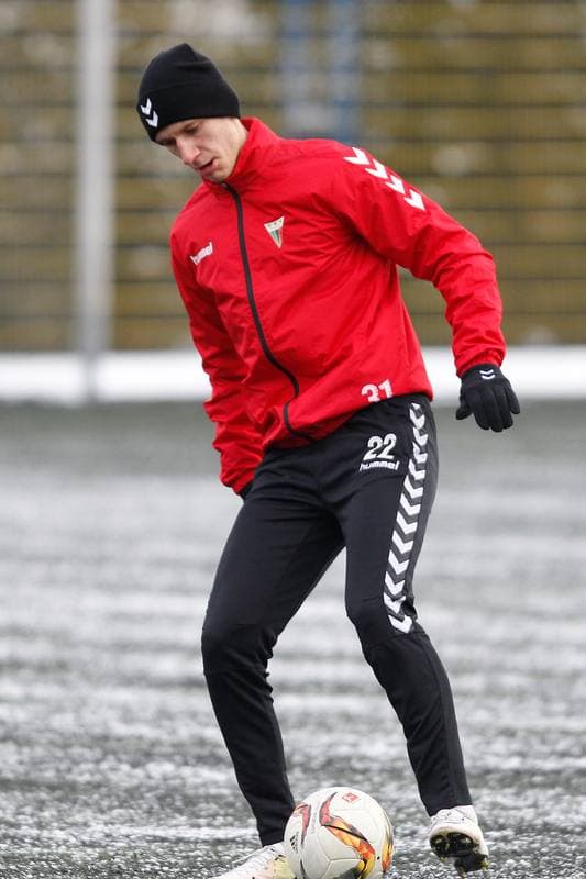 Football. GKS Tychy. Training. 06.01.2017