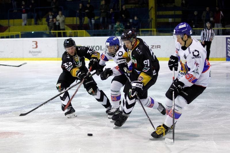 Ice Hockey. Polska Hokej Liga. Weglokoks Kraj Polonia Bytom - GKS Tychy. 26.10.2018