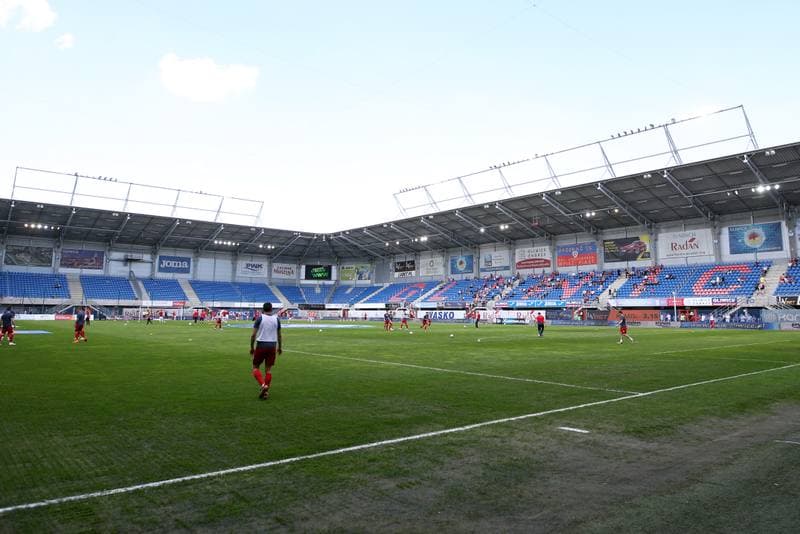 Football. Lotto Ekstraklasa. Piast Gliwice - Pogon Szczecin. 21.04.2018