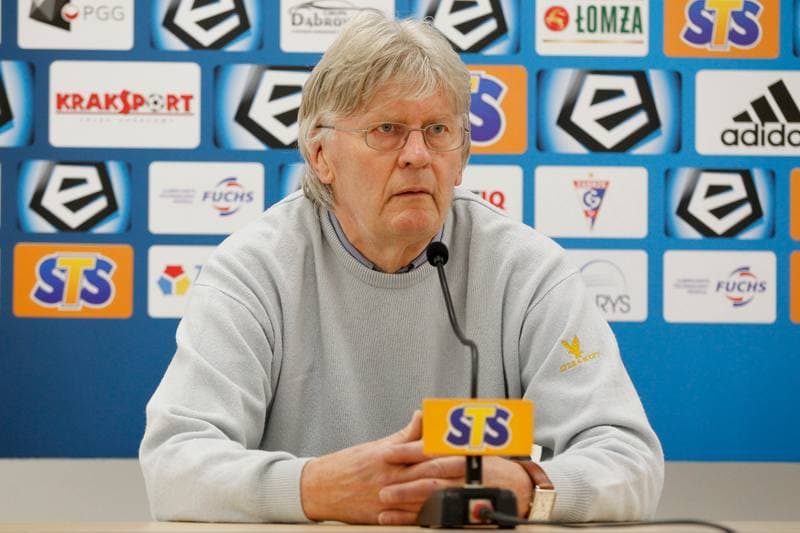 Football. Gornik Zabrze. Press Conference. 13.12.2018