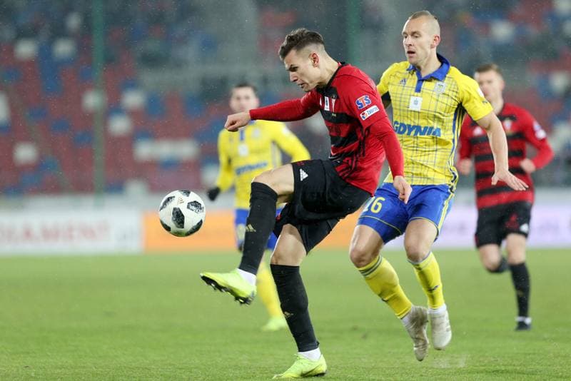 Football. Lotto Ekstraklasa. Gornik Zabrze - Arka Gdynia. 15.12.2018