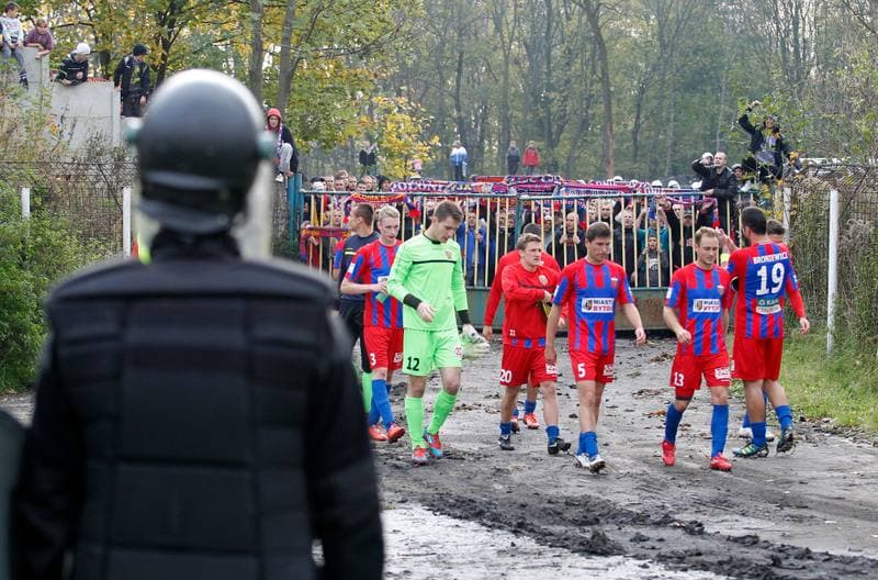 Football. III Liga Slaskopolska. Szombierki Bytom - Polonia Bytom. 25.10.2014