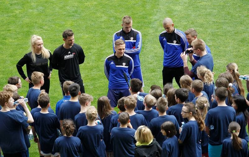 Football. Piast Gliwice. Press Conference. 27.05.2015