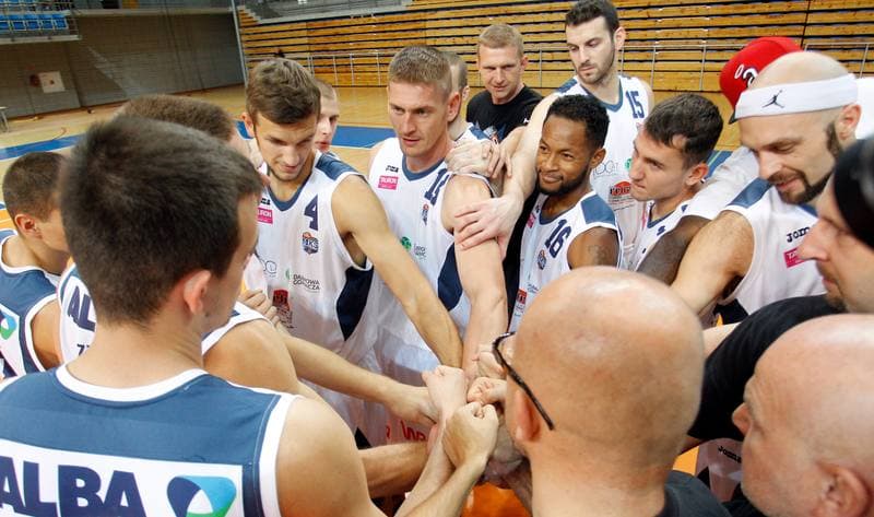 Basketball. MKS Dabrowa Gornicza. Team Presentation. 17.09.2015
