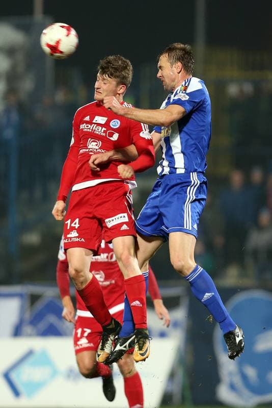 Football. Nice I Liga. Ruch Chorzow - Wigry Suwalki. 22.11.2017