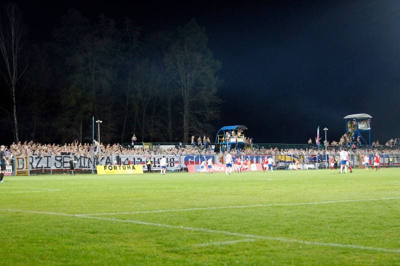 Football. Nice I Liga. MKS Kluczbork - Gornik Zabrze. 01.04.2017
