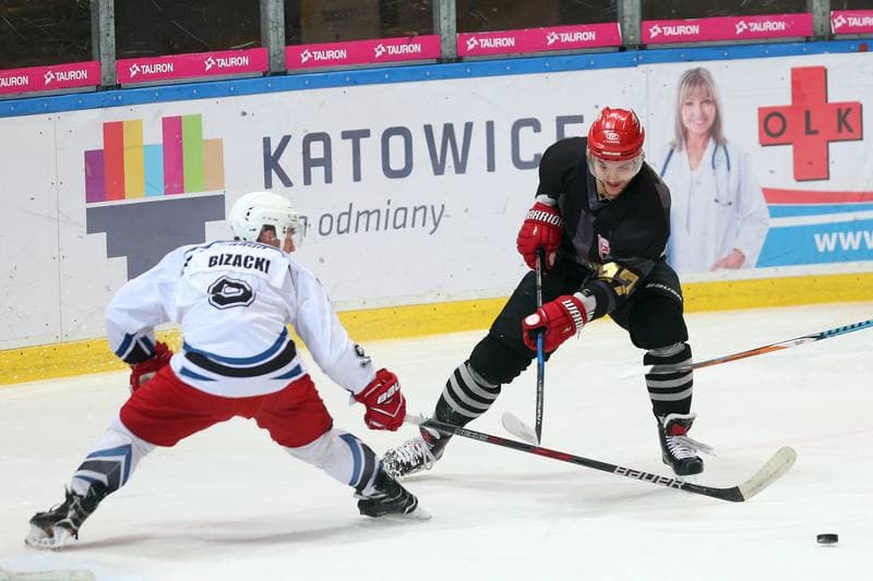 Ice Hockey. Polska Hokej Liga. SMS PZHL Katowice - Comarch Cracovia Krakow. 15.10.2017