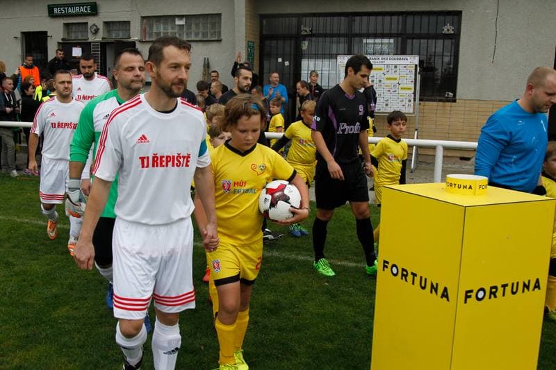 Football. Moravskoslazeska 1B Trida C. TJ Repiste - Banik OKD Doubrava. 21.10.2017