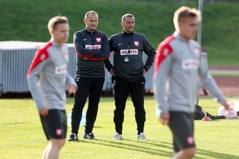 Football. Poland U19. Training. 02.10.2017