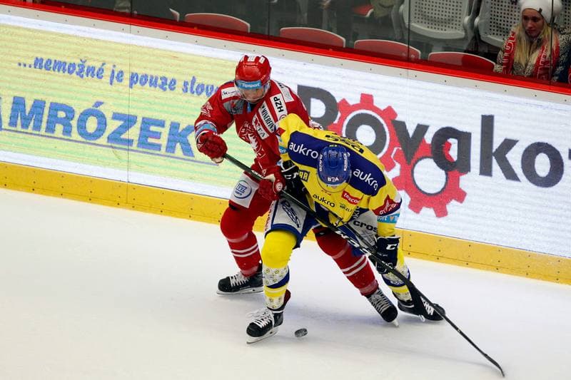 Ice Hockey. Tipsport Extraliga. Ocelari Trinec - Aukro Berani Zlin. 30.12.2017