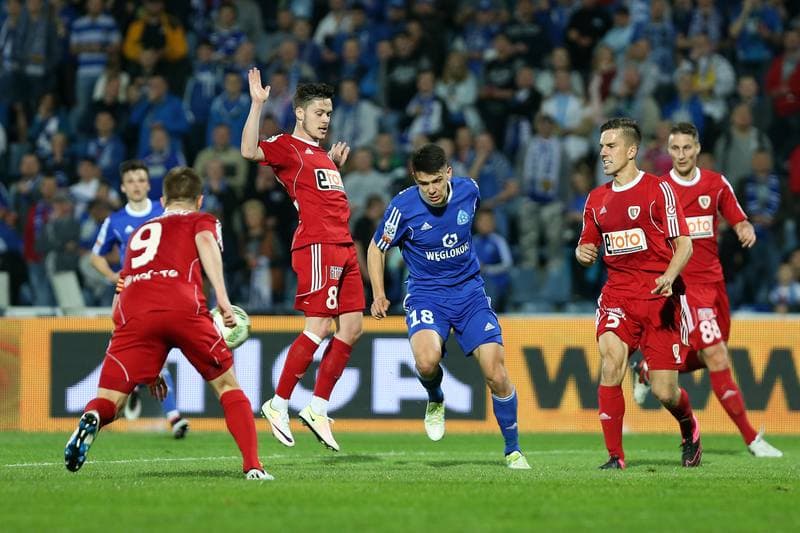 Football. Ekstraklasa. Ruch Chorzow - Piast Gliwice. 11.05.2016