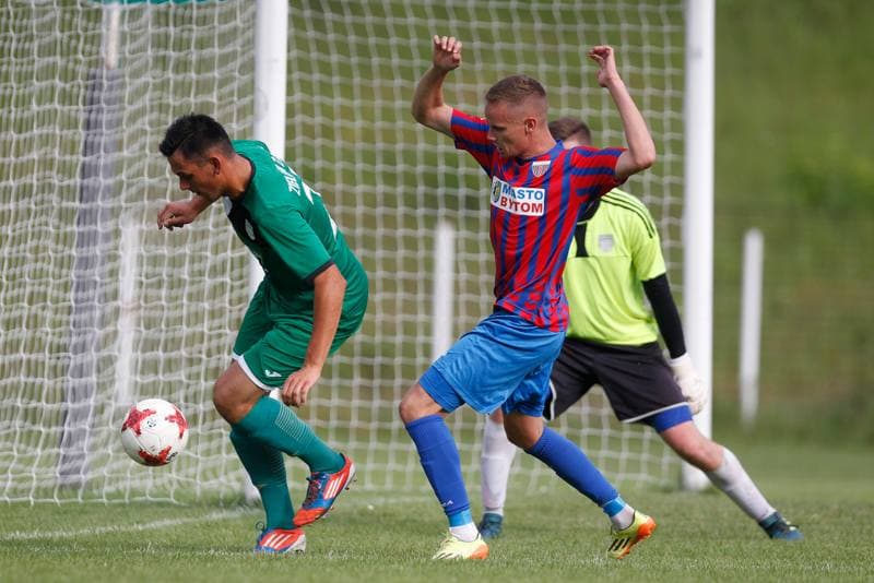 Football. Haiz IV Liga. Polonia Bytom - Zieloni Zarki. 15.08.2018