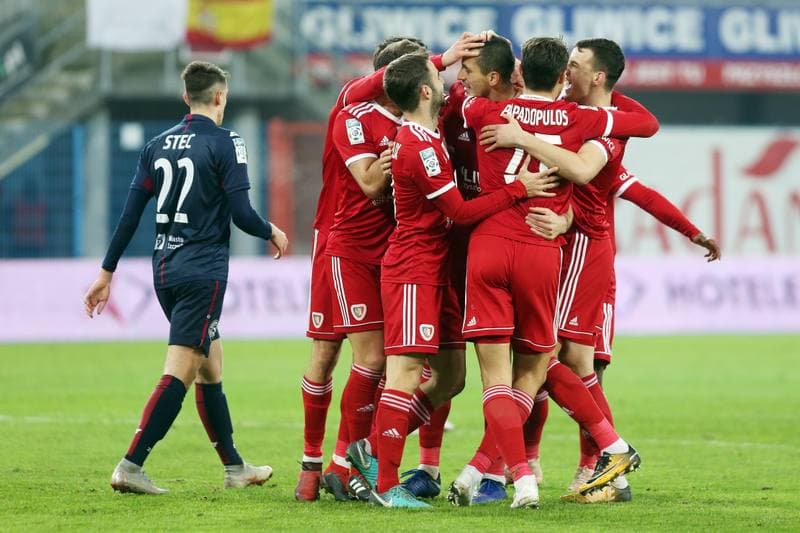 Football. Lotto Ekstraklasa. Piast Gliwice - Pogon Szczecin. 03.12.2018