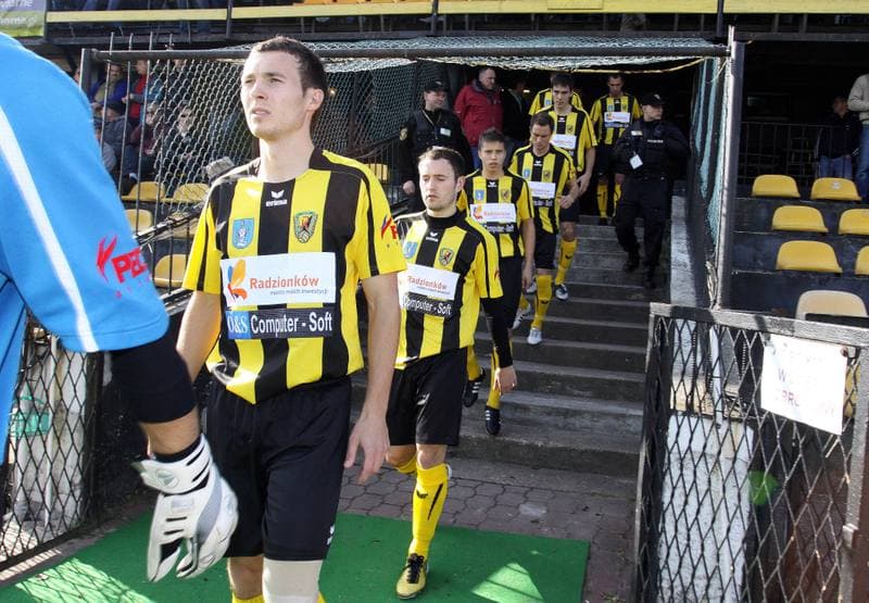 Football. I liga. Ruch Radzionkow - Piast Gliwice. 30.10.2010
