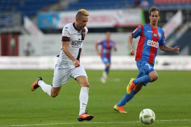 Football. Lotto Ekstraklasa. Piast Gliwice - Pogon Szczecin. 20.08.2016