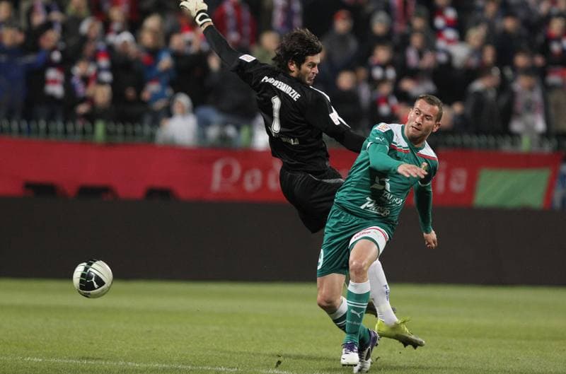 Football. Puchar Polski. Podbeskidzie Bielsko-Biala - Slask Wroclaw. 18.10.2011