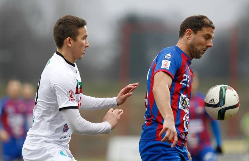 Football. II Liga. Polonia Bytom - GKS Tychy. 13.03.2016