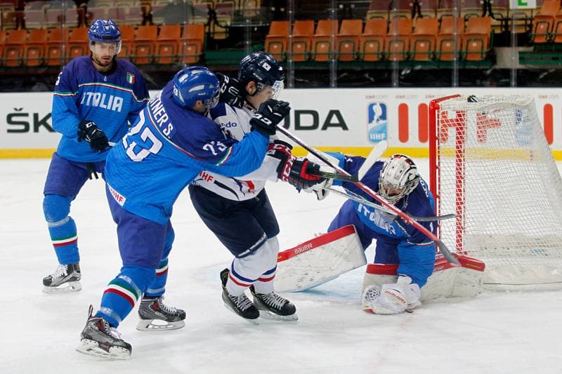 Ice Hockey. World Championship Division 1A. Italy - Korea. 29.04.2016