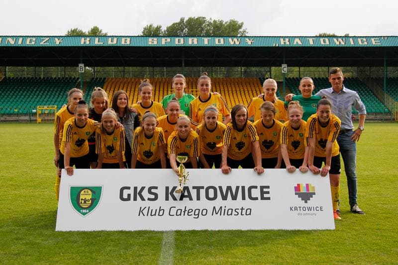 Football. Women's II Liga. GKS Katowice - Jaskolki Chorzow. 19.06.2016