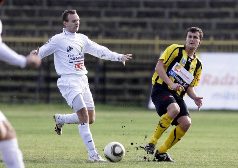 Football. I liga. Ruch Radzionkow - Gornik Leczna. 13.11.2010