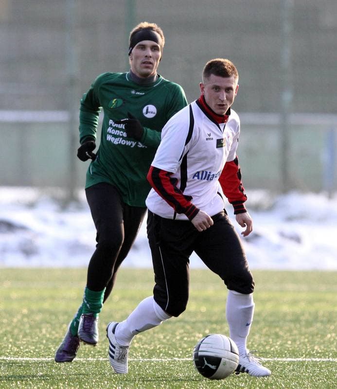 Football. Sparing. Gornik Zabrze - Janina Libiaz. 28.01.2011