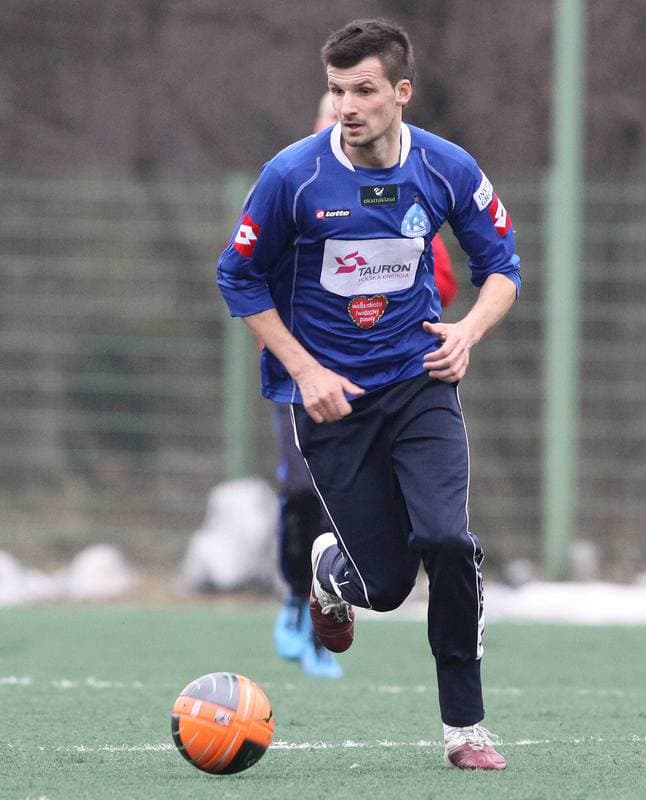 Football. Sparing. Ruch Chorzow - Dolcan Zabki. 05.02.2011
