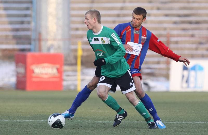 Football. Ekstraklasa. Polonia Bytom - GKS Belchatow. 26.02.2011