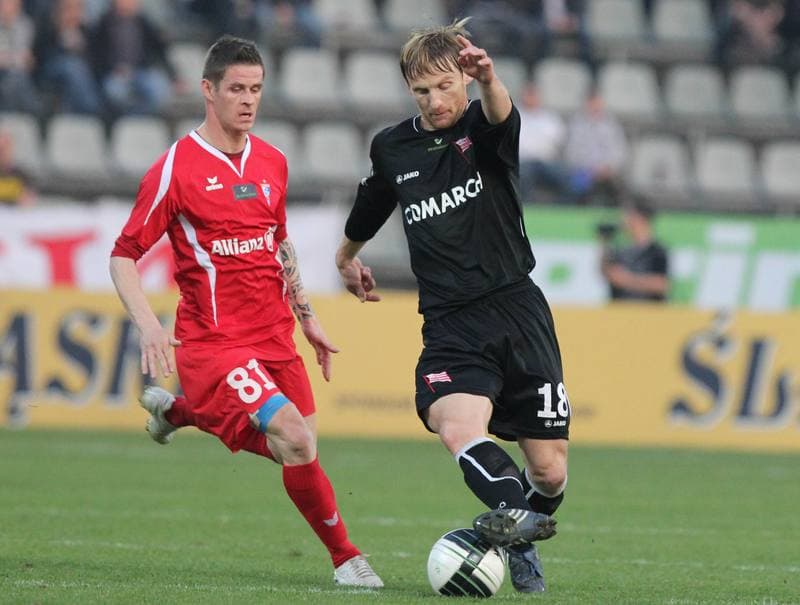 Football. PKO BP Ekstraklasa. Gornik Zabrze - Cracovia Krakow. 03.04.2011