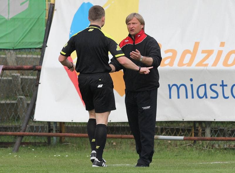Football. Podbeskidzie Bielsko-Biala. Ruch Radzionkow - Odra Wodzislaw Slaski. 19.04.2011