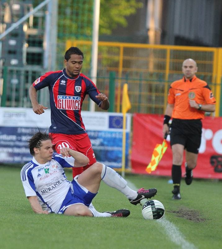 Football. I liga. Podbeskidzie Bielsko-Biala - Piast Gliwice. 11.05.2011