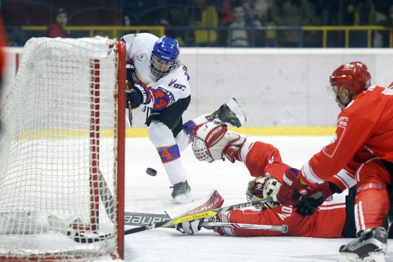 Ice Hockey. Polska Hokej Liga. Tempish Polonia Bytom - Comarch Cracovia Krakow. 09.12.2016