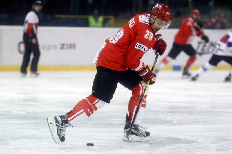 Ice Hockey. Polska Hokej Liga. Tempish Polonia Bytom - Comarch Cracovia Krakow. 09.12.2016