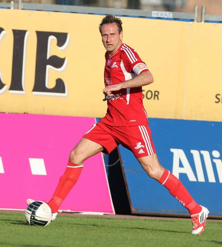 Football. T-Mobile Ekstraklasa. Gornik Zabrze - Podbeskidzie Bielsko-Biala. 27.04.2012