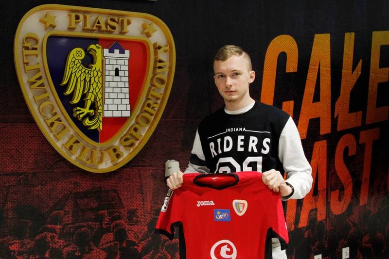 Football. Piast Gliwice. Press Conference. 10.02.2017