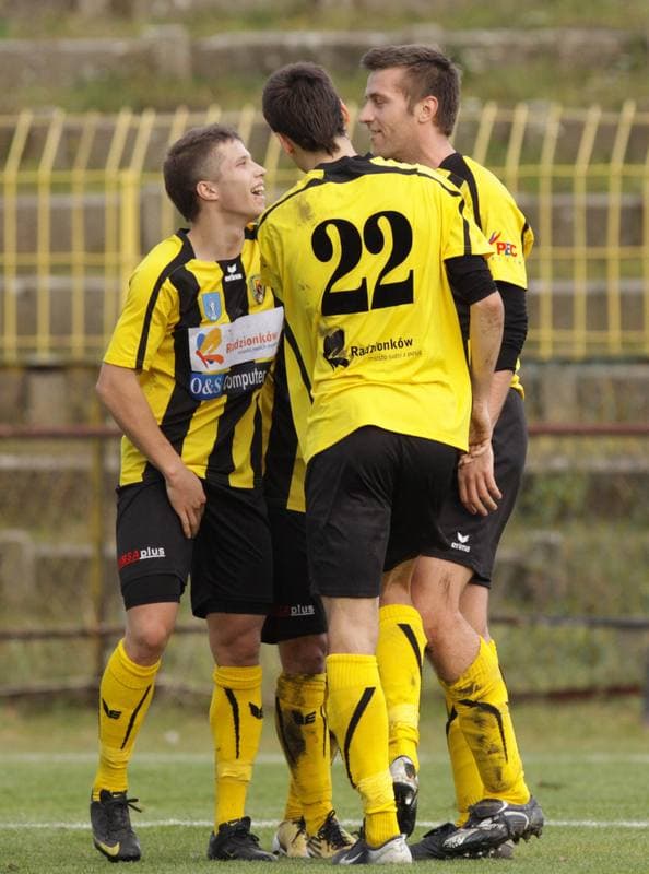 Football. I liga. Ruch Radzionkow - Gornik Leczna. 13.11.2010