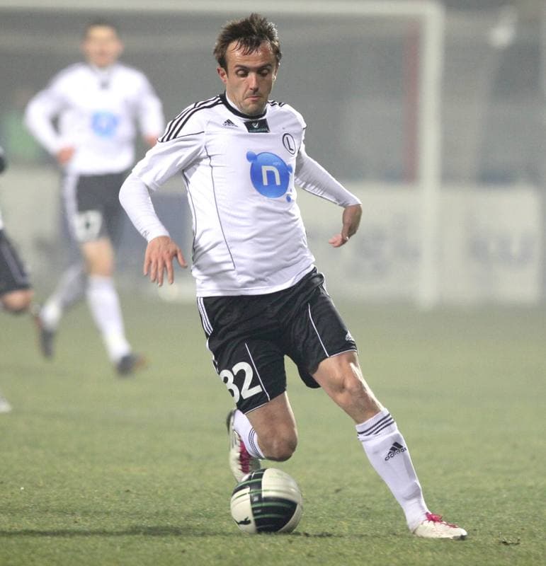 Football. Ekstraklasa. Polonia Bytom - Legia Warsaw. 26.11.2010