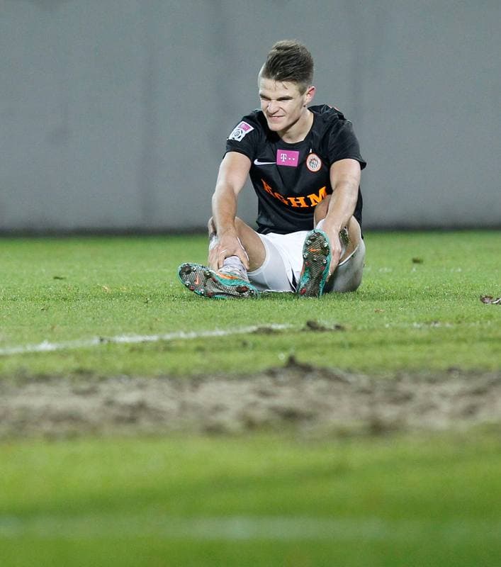 Football. T-Mobile Ekstraklasa. Cracovia Krakow - Zaglebie Lubin. 09.12.2013