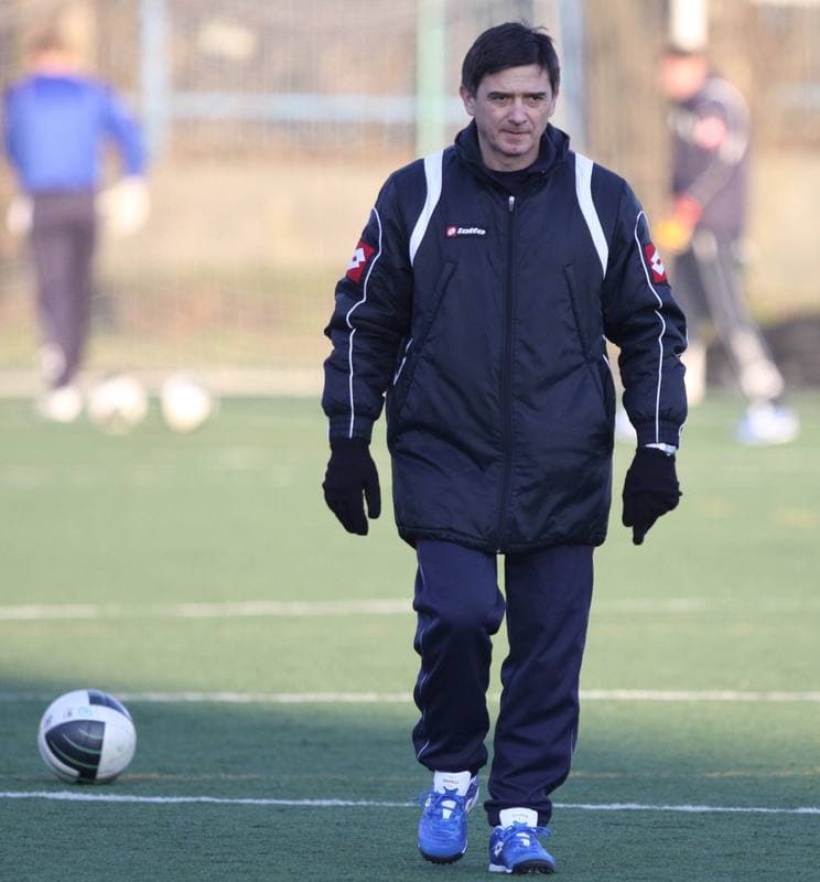 Football. Ruch Chorzow. Training. 05.09.2012
