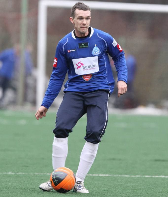 Football. Sparing. Ruch Chorzow - Dolcan Zabki. 05.02.2011