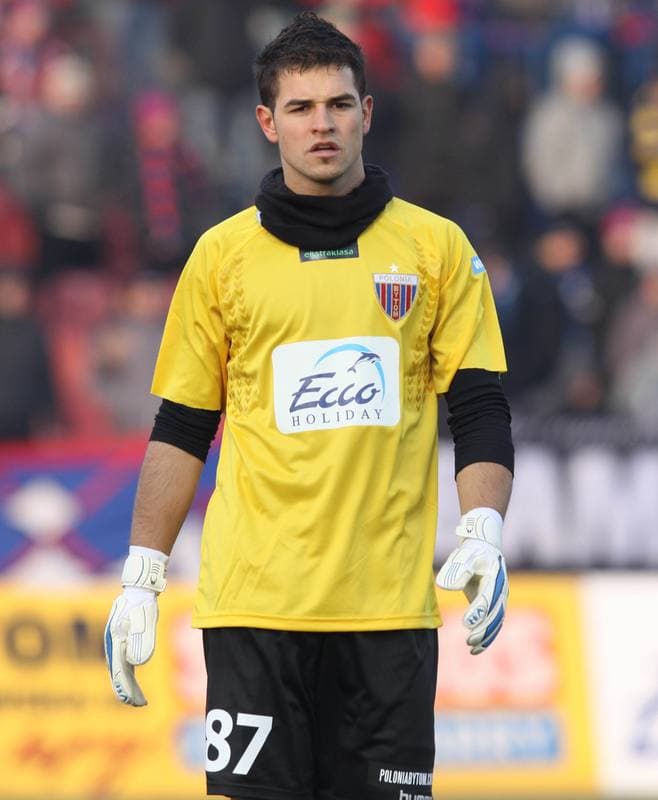 Football. Ekstraklasa. Polonia Bytom - GKS Belchatow. 26.02.2011