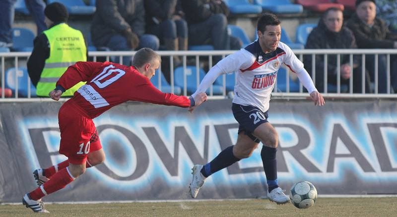 Football. I liga. Piast Gliwice - Odra Wodzislaw Slaski. 05.03.2011